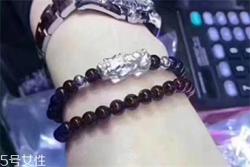 貔貅手链戴左手还是右手,黑曜石貔貅手链戴左手还是右手 貔貅手链戴左手还是右手,黑曜石貔貅手链戴左手还是右手
