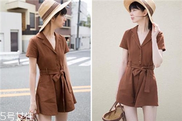 纯色连体裤搭配什么鞋子,纯色连体裤