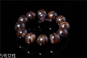 金丝楠木手串适合人群 这三类人非常适合,金丝楠手串适合什么人戴