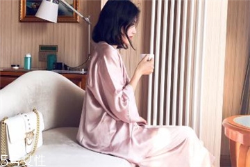 真丝染色了怎么处理,丝精染发剂怎么样