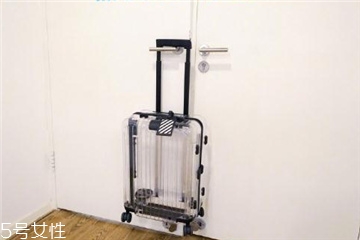 off white透明行李箱,卡宾透明行李箱 off white透明行李箱,卡宾透明行李箱