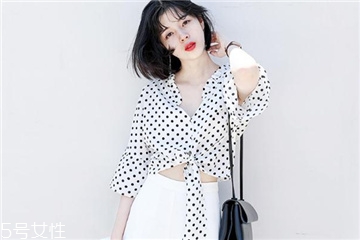 衬衫腰带怎么系,衬衣腰带的系法图解 衬衫腰带怎么系,衬衣腰带的系法图解