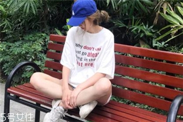 棒球帽硬顶软顶哪个好看,棒球帽软顶和硬顶哪个好