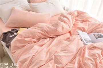 水洗棉是聚酯纤维吗 两种面料大不同,水洗棉是聚酯纤维吗? 水洗棉是聚酯纤维吗 两种面料大不同,水洗棉是聚酯纤维吗?