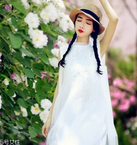 棉麻长裙配什么鞋子,冬季棉麻半身长裙怎么搭配