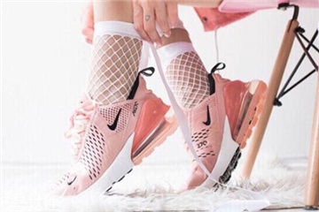 气垫鞋进水了怎么办?,气垫鞋进水怎么把水排出来