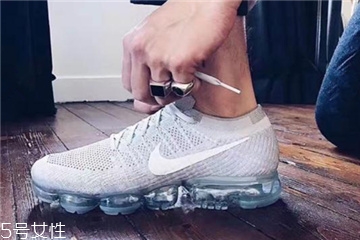 鞋子气垫发黄怎么清洗,气垫鞋变黄怎么清洗