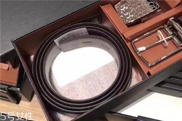 传送带皮带扣怎样安装,卡地亚手表皮带扣怎么安装