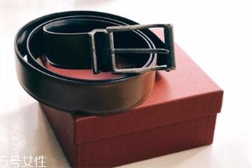 胶水粘在皮带上怎么去除,皮带胶水能粘住吗