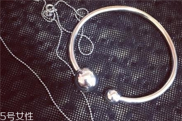 翡翠手镯圈口怎么测量,买手镯圈口怎么量 翡翠手镯圈口怎么测量,买手镯圈口怎么量