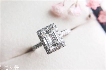 香港买钻戒比大陆便宜多少,1万左右香港买钻戒攻略