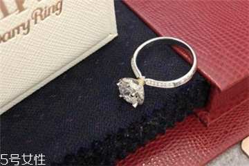 什么是鸽子蛋钻戒,钻石鸽子蛋什么意思