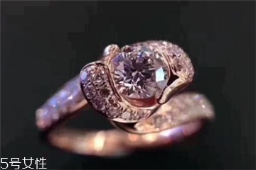 钻戒可以戴着睡觉吗?,钻戒能戴着睡觉吗