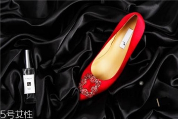 婚鞋可以扔掉吗,婚鞋能扔吗 婚鞋可以扔掉吗,婚鞋能扔吗