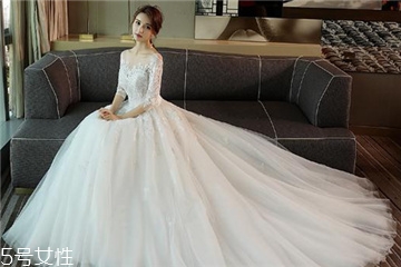 穿婚纱需要穿袜子吗,婚纱里面穿什么打底袜 穿婚纱需要穿袜子吗,婚纱里面穿什么打底袜