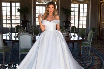 婚纱一般多少钱一件,婚纱大概多少钱一套