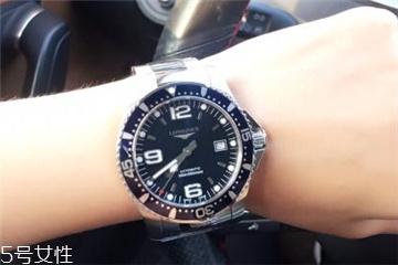 手表玻璃面有划痕怎么修复,手表玻璃划痕怎么修复 手表玻璃面有划痕怎么修复,手表玻璃划痕怎么修复