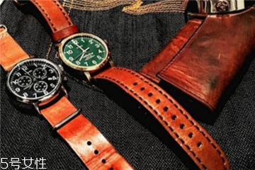 怎么清洗表带里的污垢,手表皮表带怎么保养和清洗