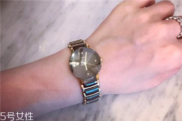 机械手表有水蒸气怎么办,手表盖上有水蒸气怎么办 机械手表有水蒸气怎么办,手表盖上有水蒸气怎么办