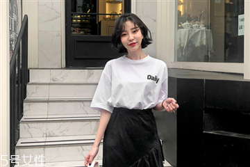 T恤被染色了怎么办,白色的t恤被染色了怎么办