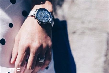 连尼亚手表大概什么价位,连尼亚手表官网 连尼亚手表大概什么价位,连尼亚手表官网