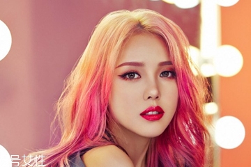 空气清新剂喷衣服上保留时间,衣物消毒喷雾有用吗