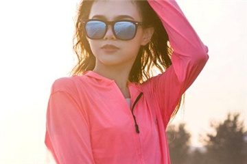 衣物发霉了怎么洗干净,发霉的衣物怎么洗