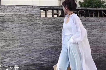 防晒衣可以机洗吗,防晒衣能用洗衣机洗吗 防晒衣可以机洗吗,防晒衣能用洗衣机洗吗