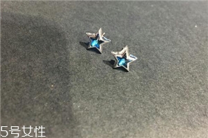 耳钉会传染疾病吗,外面的耳钉会有传染病吗 耳钉会传染疾病吗,外面的耳钉会有传染病吗