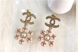 珍珠耳环掉了怎么粘起来,珍珠戒指珍珠掉了怎么办