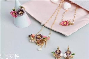 lesnereides什么档次,les nereides是什么品牌