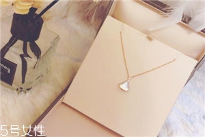 宝格丽扇子项链是什么材质,宝格丽扇子项链材质哪个最好