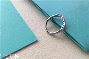 戒指可以带上飞机吗,戒指可以带上飞机吗?戒指能不能带上飞机