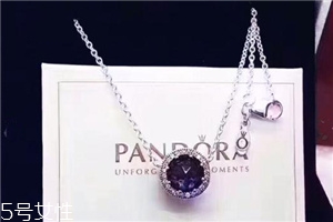 项链挂戒指什么意思是什么,项链上挂戒指代表什么