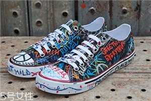 vetements涂鸦帆布鞋粉色,vetements涂鸦帆布鞋