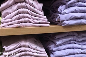 优衣库防晒衣价格和图片,优衣库防晒衣价格不一样