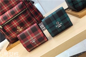 钱包要不要经常换吗,钱包需要每年换一次吗