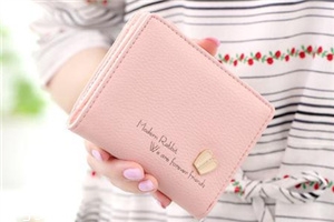 包包上的划痕怎么处理,包包划痕如何处理方法 包包上的划痕怎么处理,包包划痕如何处理方法