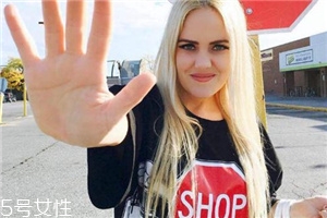 胸前印花图标,胸前印花百搭t恤卖点