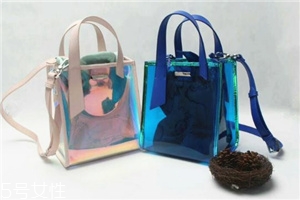 小ck的包多少钱,小ck的包大概价位多少