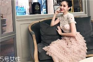 蛋糕裙搭配什么上衣,蛋糕裙边的裱花技巧