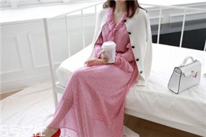 雪纺连衣裙搭配什么外套好看图片,雪纺连衣裙搭配什么外套好看