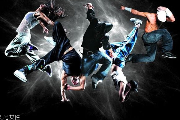 跳街舞的穿搭,跳街舞穿什么衣服