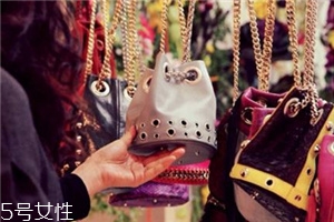 delphi是什么品牌