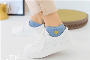 袜子染色了怎么去除,袜子染色了怎么处理