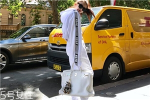 运动裤上的带子怎么系视频,运动裤上的带子怎么系好看