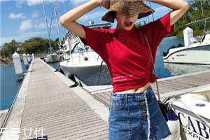 牛仔裙配什么上衣比较好看,牛仔裙搭配什么上衣好看图片 牛仔裙配什么上衣比较好看,牛仔裙搭配什么上衣好看图片