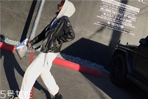 皮衣放久了掉皮怎么办去哪修补,皮衣时间长了掉皮了怎么办 皮衣放久了掉皮怎么办去哪修补,皮衣时间长了掉皮了怎么办