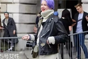 皮衣上的油渍怎么去除,皮衣有油渍怎么去除