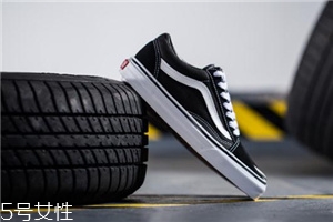 帆布鞋里面怎么清洗干净,帆布鞋里面怎么清洗 帆布鞋里面怎么清洗干净,帆布鞋里面怎么清洗